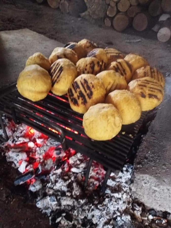 Langa Stana Hotel Curtea De Arges Luaran gambar