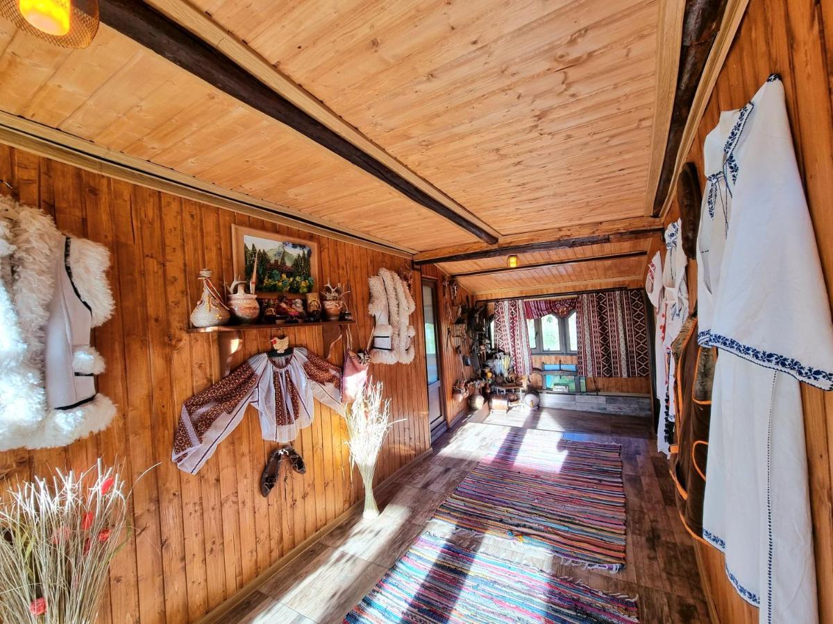 Langa Stana Hotel Curtea De Arges Luaran gambar